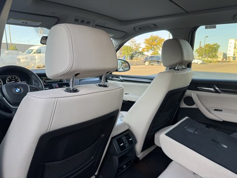 Used 2016 BMW X3 xDrive28i image 16