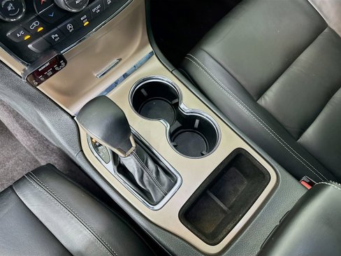 Used 2016 Jeep Grand Cherokee Limited image 17