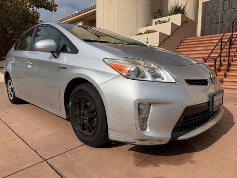 Used 2014 Toyota Prius One image 1
