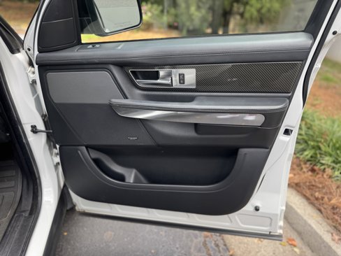 Used 2013 Land Rover Range Rover Sport Supercharged image 26