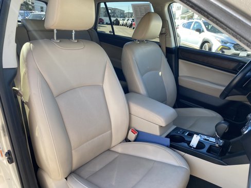 Used 2017 Subaru Outback 2.5i Limited w/ Popular Package #5 image 21