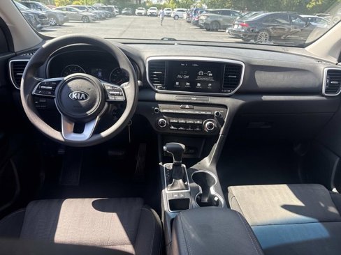 Used 2022 Kia Sportage LX image 13