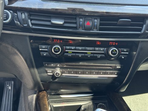 Used 2015 BMW X5 xDrive35i image 22
