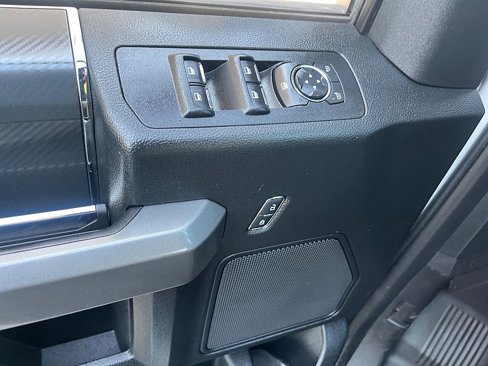 Used 2018 Ford F150 XLT w/ Equipment Group 301A Mid image 26