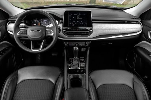 Used 2022 Jeep Compass Latitude image 5