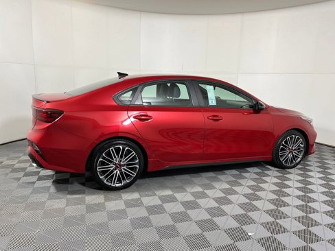 Used 2022 Kia Forte GT image 6