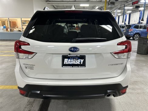 Used 2019 Subaru Forester Premium w/ All-Weather Package image 26