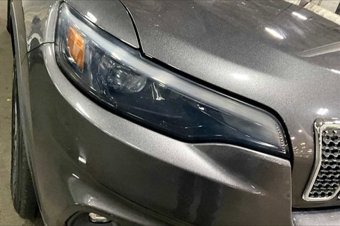Used 2019 Jeep Cherokee Latitude Plus w/ Cold Weather Group image 27