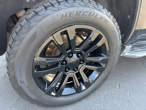 Used 2016 Chevrolet Tahoe LTZ image 6