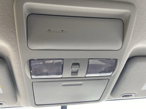 Used 2019 Nissan Frontier S image 21