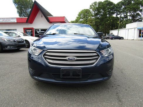 Used 2016 Ford Taurus SEL w/ Equipment Group 201A image 3