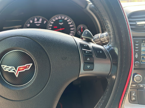 Used 2007 Chevrolet Corvette Convertible w/ Preferred Equipment Group image 17