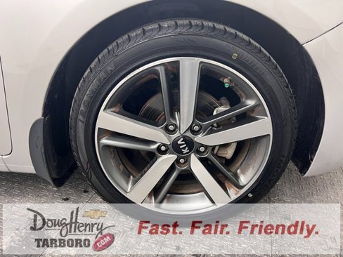 Used 2018 Kia Forte EX image 19