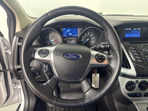 Used 2014 Ford Focus SE w/ Equipment Group 201A image 16