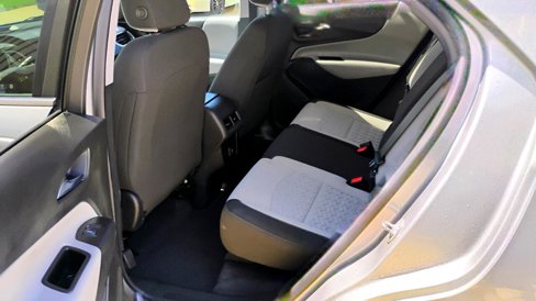 Used 2023 Chevrolet Equinox LT w/ Driver Convenience Package image 14