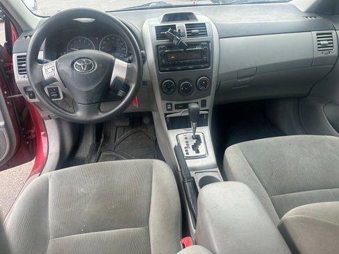 Used 2012 Toyota Corolla LE image 17