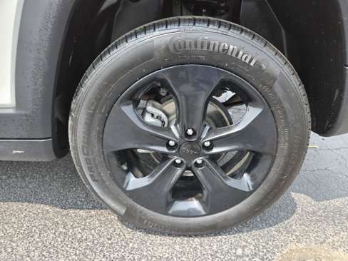 Used 2021 Jeep Compass Latitude image 43