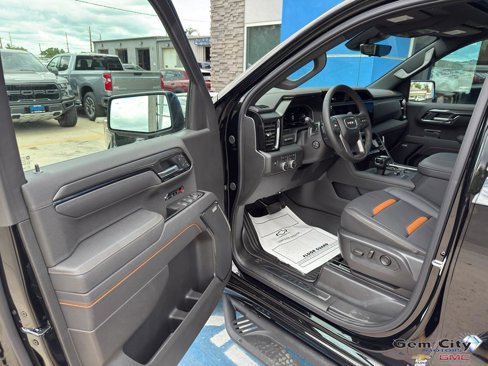 New 2025 GMC Sierra 1500 AT4 w/ AT4 Premium Package image 14