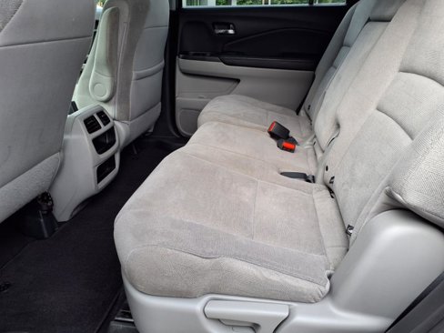 Used 2019 Honda Pilot LX image 17