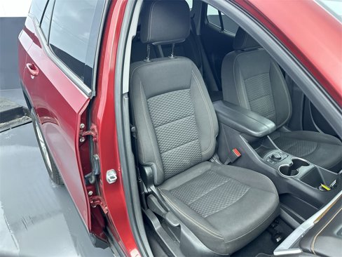Used 2020 GMC Terrain SLE image 24