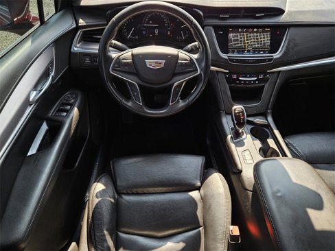 Used 2017 Cadillac XT5 Luxury image 19