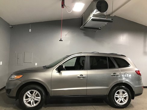 Used 2012 Hyundai Santa Fe GLS image 6