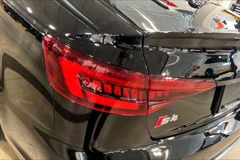 Used 2018 Audi S4 Premium Plus image 29