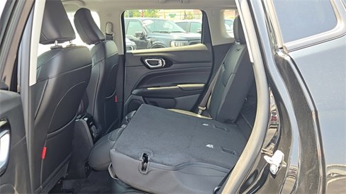 Used 2022 Jeep Compass Trailhawk w/ Trailhawk Convenience Group image 23