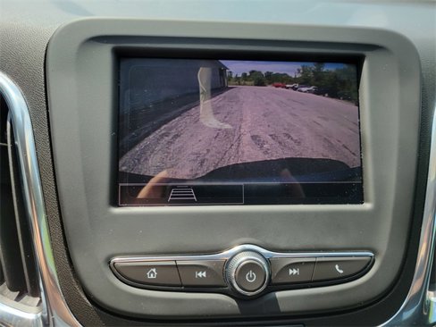 Used 2023 Chevrolet Equinox LT image 37