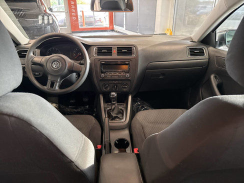 Used 2013 Volkswagen Jetta S image 25