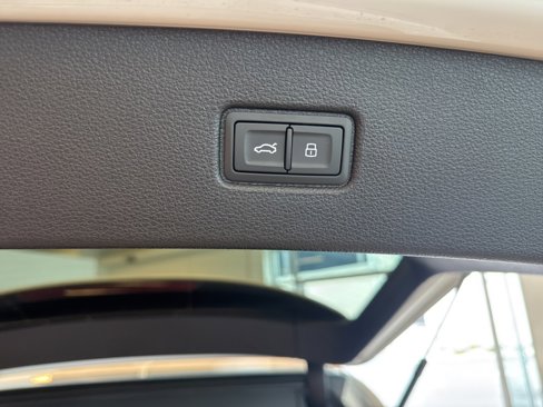 Used 2025 Audi Q7 3.0T Premium Plus w/ Premium Plus Package image 19