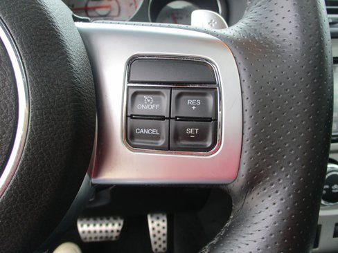 Used 2013 Dodge Challenger SRT8 w/ Harman Kardon Audio Group image 22