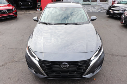 Used 2023 Nissan Altima 2.5 SV image 9