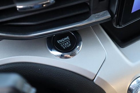 Used 2022 Ford Explorer XLT w/ Equipment Group 202A image 28