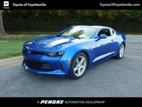 Used 2018 Chevrolet Camaro LT image 1