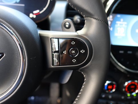 Used 2023 MINI Cooper S image 19