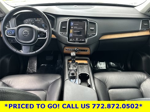 Used 2022 Volvo XC90 T6 Momentum w/ Protection Package Premier image 14