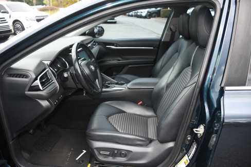 Used 2018 Toyota Camry SE image 8
