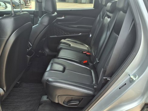 Used 2020 Hyundai Santa Fe SEL w/ Convenience + Premium Package image 18