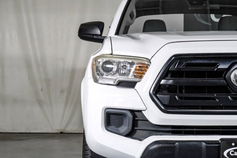 Used 2018 Toyota Tacoma SR image 35