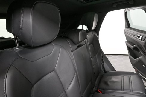 Certified 2019 Porsche Cayenne image 24