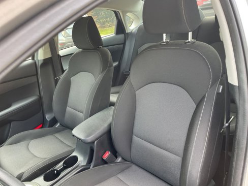 Used 2024 Kia Forte LXS image 34