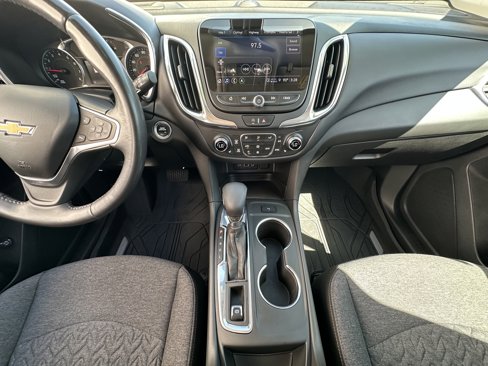 Used 2022 Chevrolet Equinox LT image 19