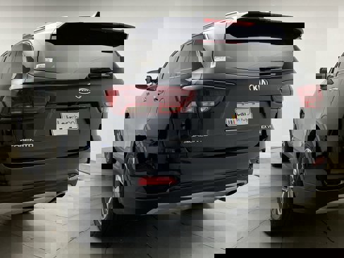 Used 2019 Kia Sorento EX image 3