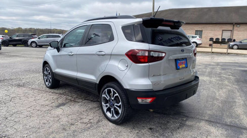 Used 2020 Ford EcoSport SES w/ SES Black Appearance Package image 5