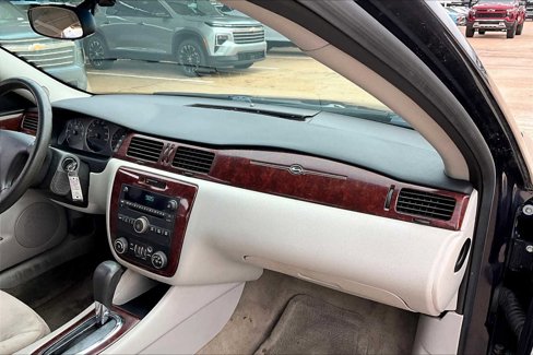 Used 2007 Chevrolet Impala LT image 17
