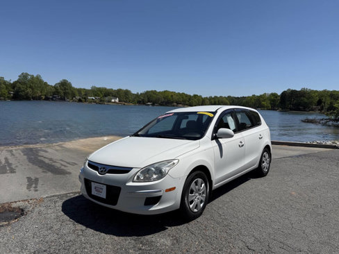 Used 2010 Hyundai Elantra GLS image 9