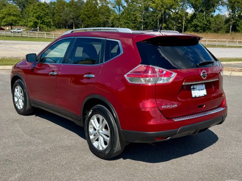 Used 2016 Nissan Rogue SV image 4