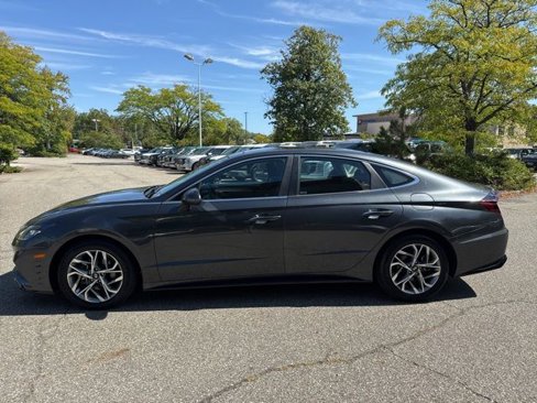 Certified 2023 Hyundai Sonata SEL w/ Convenience Package image 12