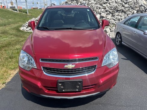 Used 2013 Chevrolet Captiva Sport LT w/ Convenience Package image 2